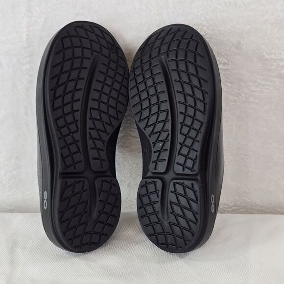 Oofos Slip On Shoes Black US Women 7  Men 5 EU 38 Slip On Walking Comfort OOCLOO - Picture 12 of 12